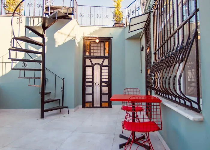 Hodegon Suite Hotel